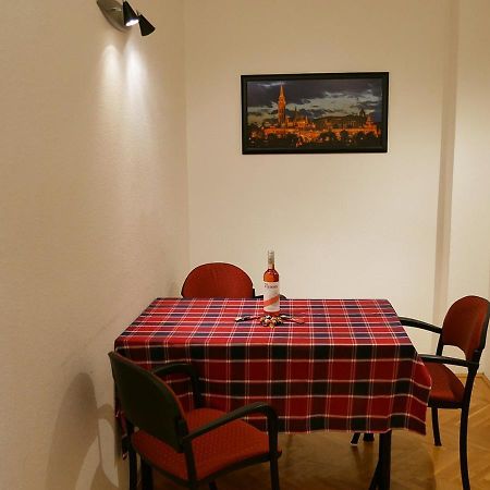 Caesar Apartman Budapest Extérieur photo