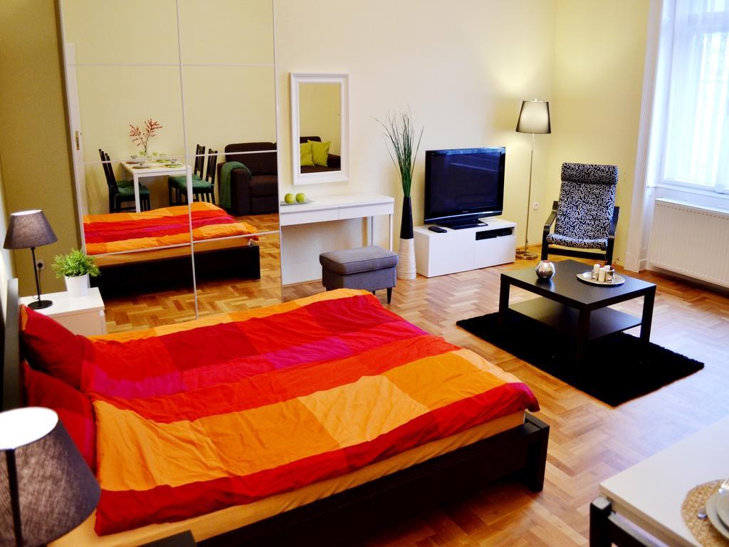 Caesar Apartman Budapest Chambre photo